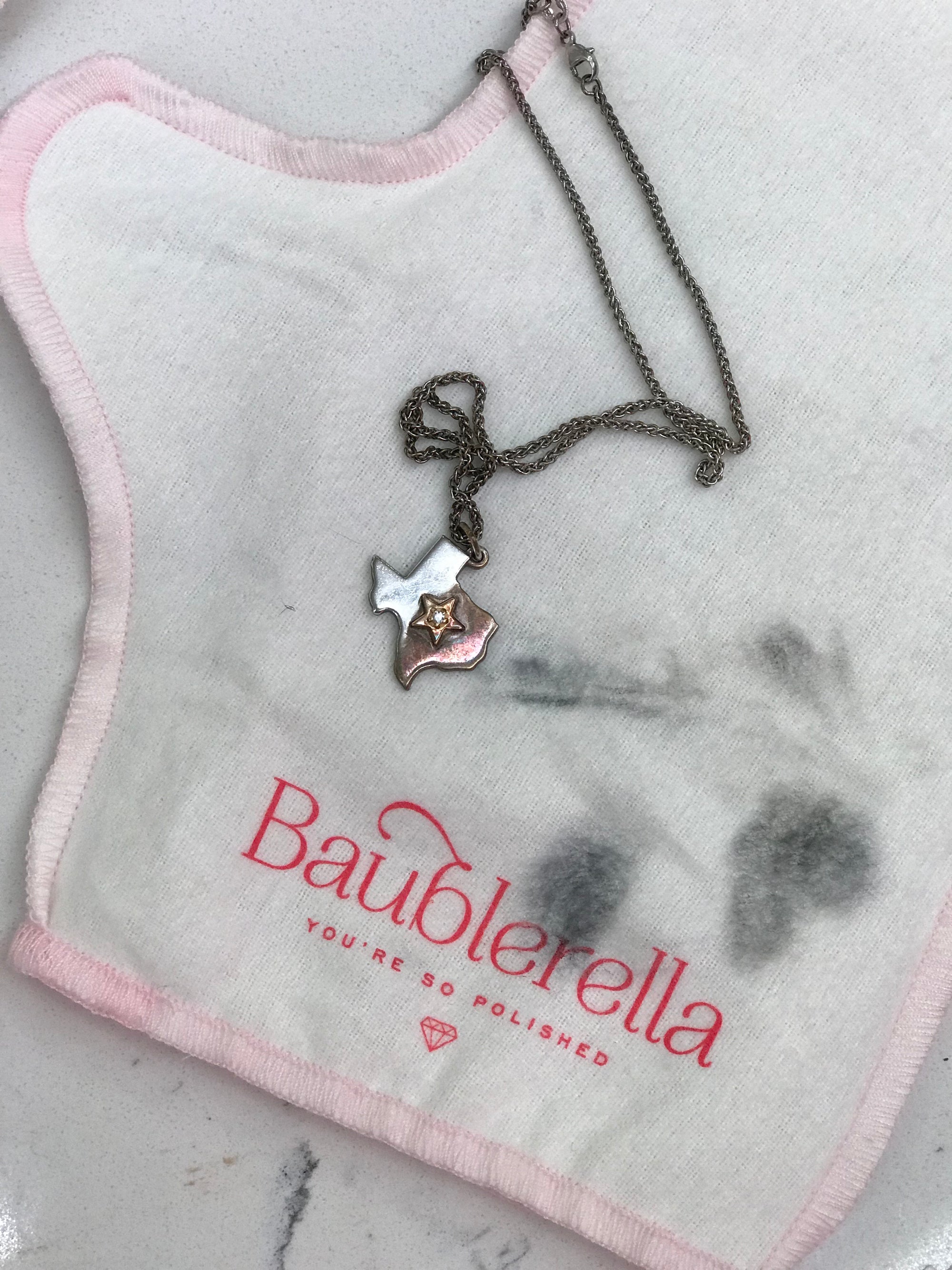 Glitzy Glove® Jewelry Polishing Mitt